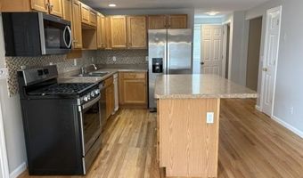 42 Chestnut St, Cumberland, RI 02864