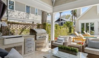 357 12TH St, Atlantic Beach, FL 32233