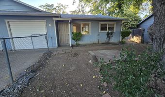 9 Poppy Ct, Anderson, CA 96007