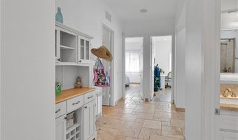 10844 Aster Ln, Apple Valley, CA 92308