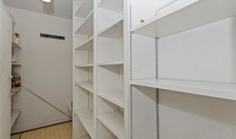 1208 Rapids St, Adel, IA 50003