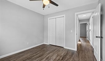 1306 SE C St, Bentonville, AR 72712