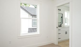 4103 SE Olsen St 2, Milwaukie, OR 97222
