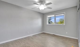 2215 Sunburst Cir, Anchorage, AK 99501