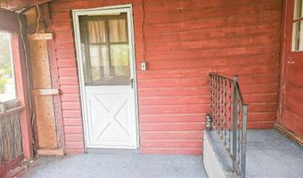 2 Jeffrey Ln, Albany, NY 12211