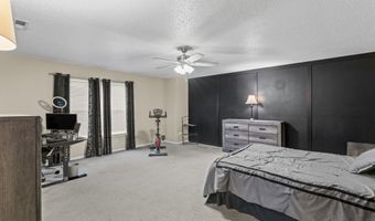 6911 Woodland Heights Dr, Avon, IN 46123