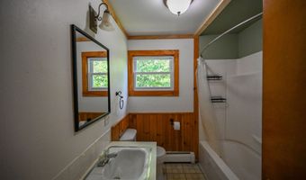 44 Bailey St, Barre, VT 05641