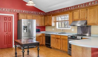 14231 Woodland Hills Dr, Biloxi, MS 39532