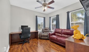 5216 POINT HARBOR Ln, Apollo Beach, FL 33572