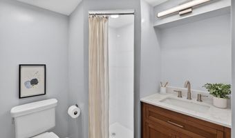 4315 35TH St S, Arlington, VA 22206