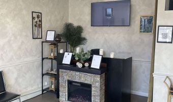 957 M L King Jr Dr NW, Atlanta, GA 30314