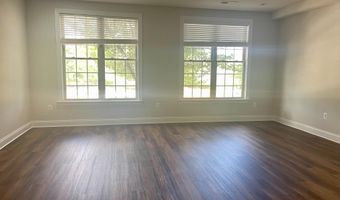43157 CLARENDON Sq, Ashburn, VA 20148