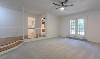 300 Oakmont Dr, Alexander, AR 72002
