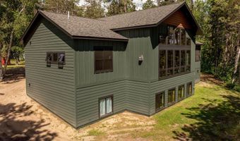 1090 Rainy Lake Dr NW, Backus, MN 56435