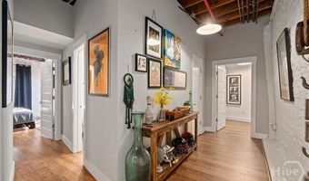 585 White Cir 402, Athens, GA 30605