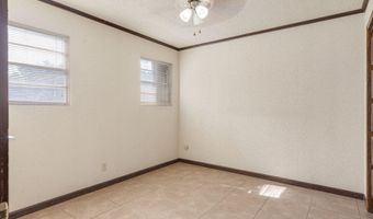 1212 Eaton Dr, Abbeville, LA 70510