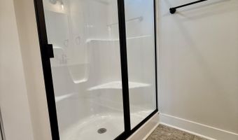 158 Spring Meadows Dr, Aberdeen, NC 28315