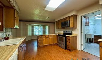 2010 Patricia Dr, Carlsbad, NM 88220