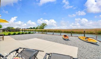 7305 Dyke Rd, Algonac, MI 48001