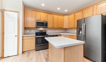 15726 Frisian Ln, Apple Valley, MN 55124