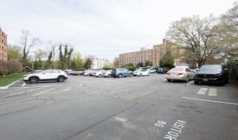 1931 N CLEVELAND St 602, Arlington, VA 22201