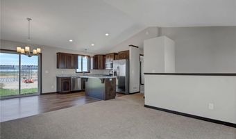 805 Prateria Ave, Avon, MN 56310