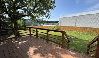 42309 N Woodbine Ave, Antioch, IL 60002
