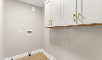 205 E MERCHANT St, Audubon, NJ 08106