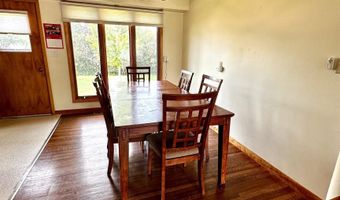 1227 E Linden St, Algona, IA 50511