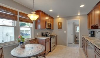 150 Lorfield Dr, Amherst, NY 14226