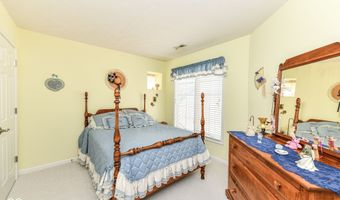8091 Farmhurst Ln, Indianapolis, IN 46236