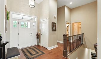 6212 Deer Hollow Rd, Auburn, IN 46706