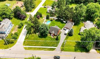 984 Cleveland Ave, Amherst, OH 44001