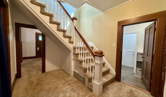 1007 5th St, Britton, SD 57430