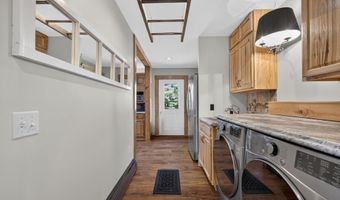 4042 5 Mile Point Rd, Allouez, MI 49805