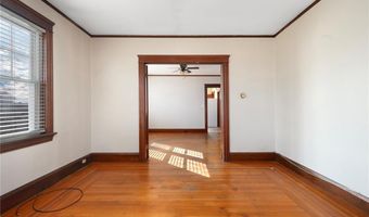 130 Wollaston St, Cranston, RI 02910