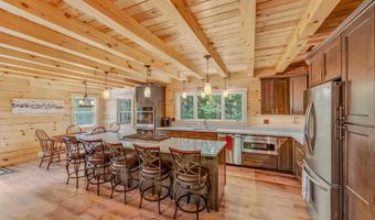 92 Joyce Dr, Carroll, NH 03595