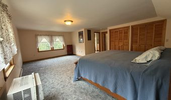 2026 Ridge Rd, Brookfield, VT 05036