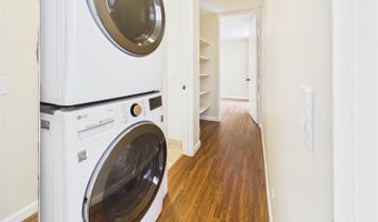 1015 Aoloa Pl 451, Kailua, HI 96734