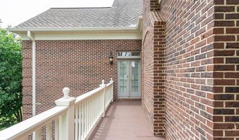 192 Lakeshore Dr, Albany, KY 42602