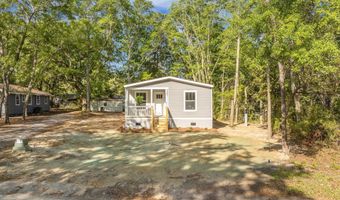103 Bush Dr, Bonneau, SC 29431