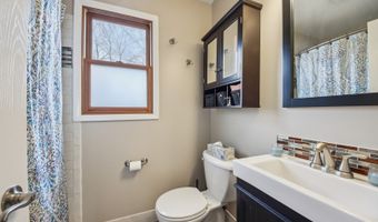 27884 W Riverside Dr, Antioch, IL 60002