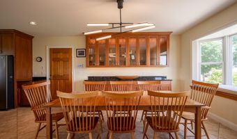 2493 Lake St, Addison, VT 05491