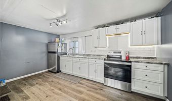 1410 Hamlin Dr, Ashtabula, OH 44004