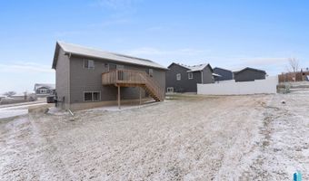 48 Chloe St, Baltic, SD 57003