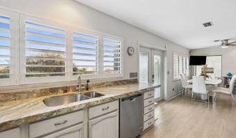 1969 BEACH Ave, Atlantic Beach, FL 32233