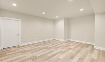 8613 MELWOOD Rd, Bethesda, MD 20817