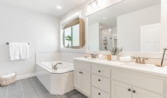 4913 SE BARBARA LYNN Way, Milwaukie, OR 97222