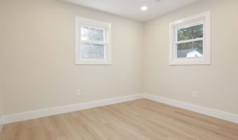 539 Mizzen Ave, Beachwood, NJ 08722