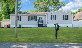 504 Holly Blvd, Bayville, NJ 08721